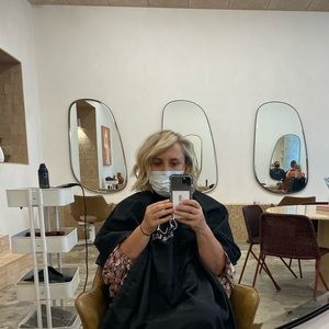 Meet your Posher, Lisa